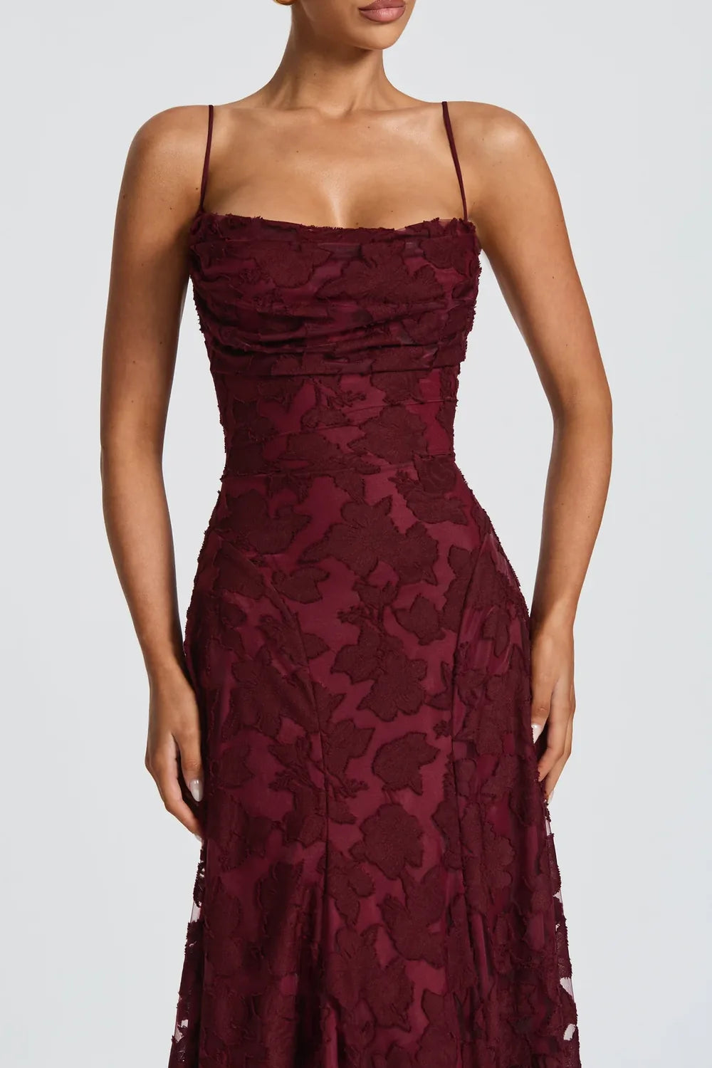 Vestido Longo em Renda Sinatra