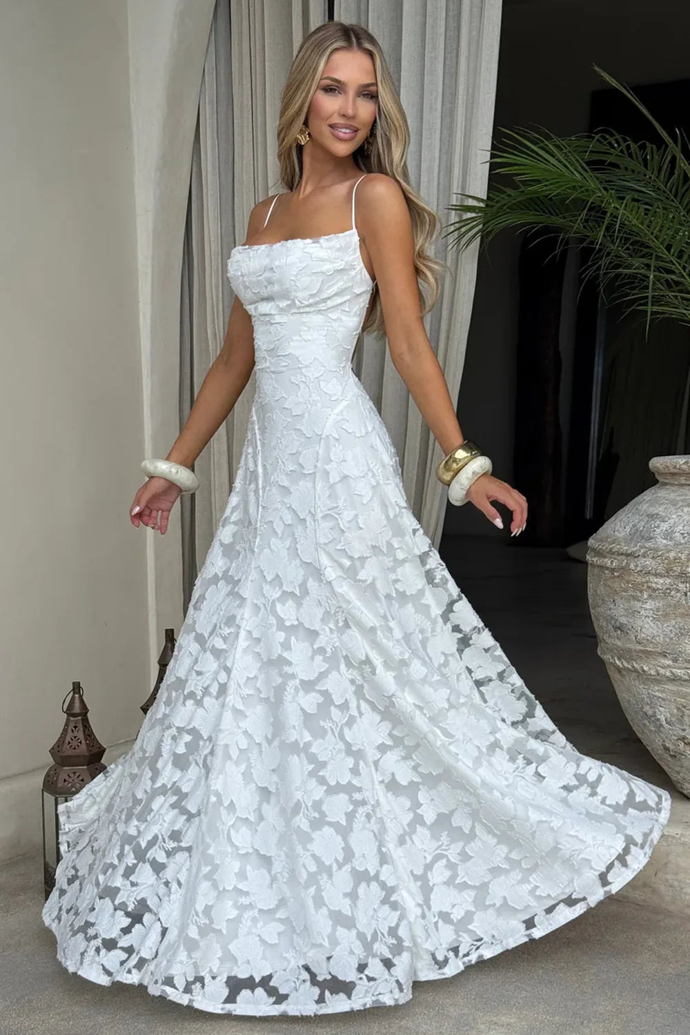 Vestido Longo em Renda Sinatra