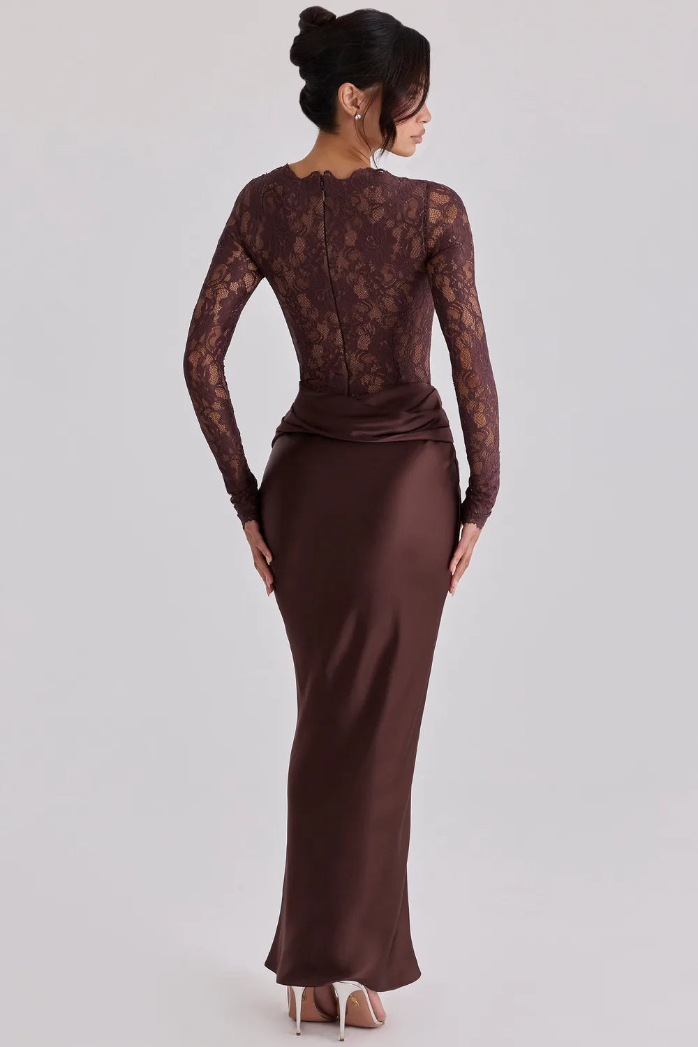 Vestido Longo em Renda Florin