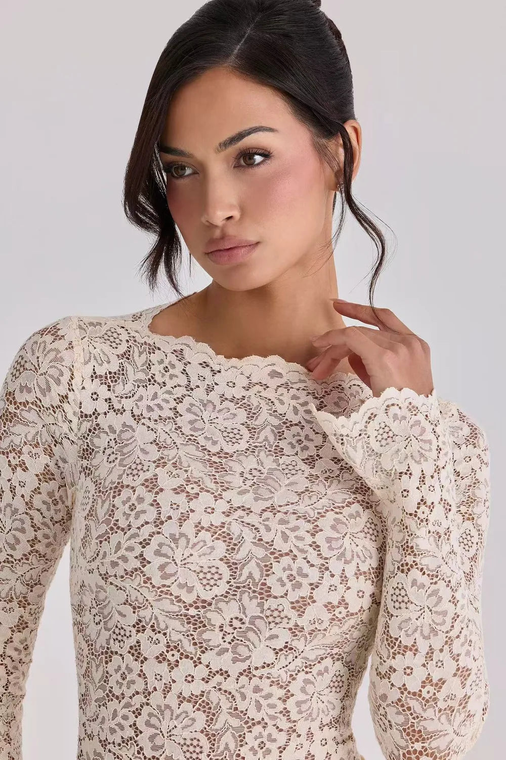 Vestido Longo em Renda Florin