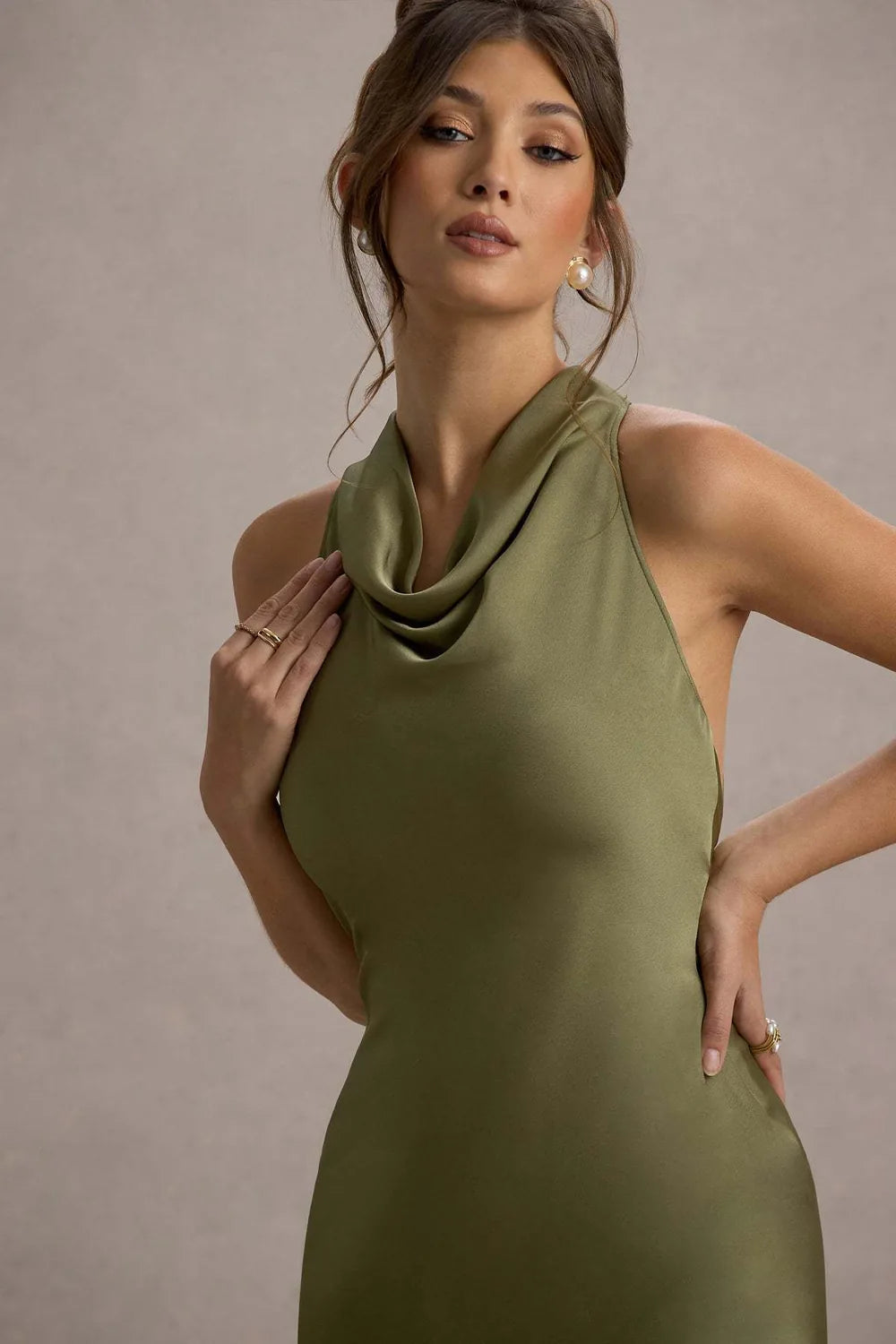 Vestido Longo Acetinado Saylor