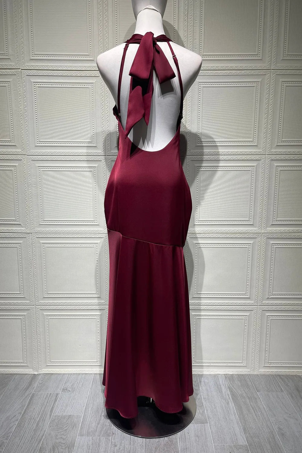 Vestido Longo Acetinado Saylor