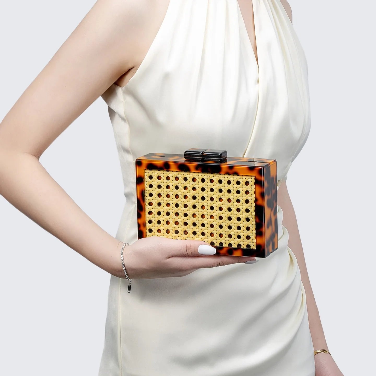 Bolsa Clutch Palha Rattan C06