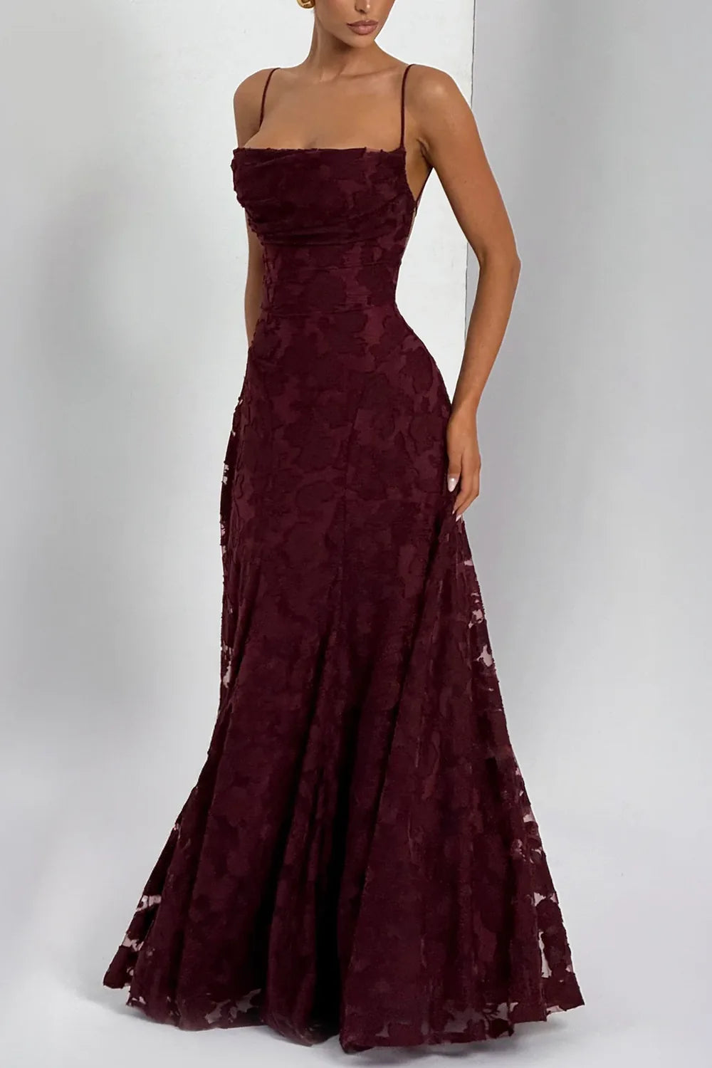 Vestido Longo em Renda Sinatra