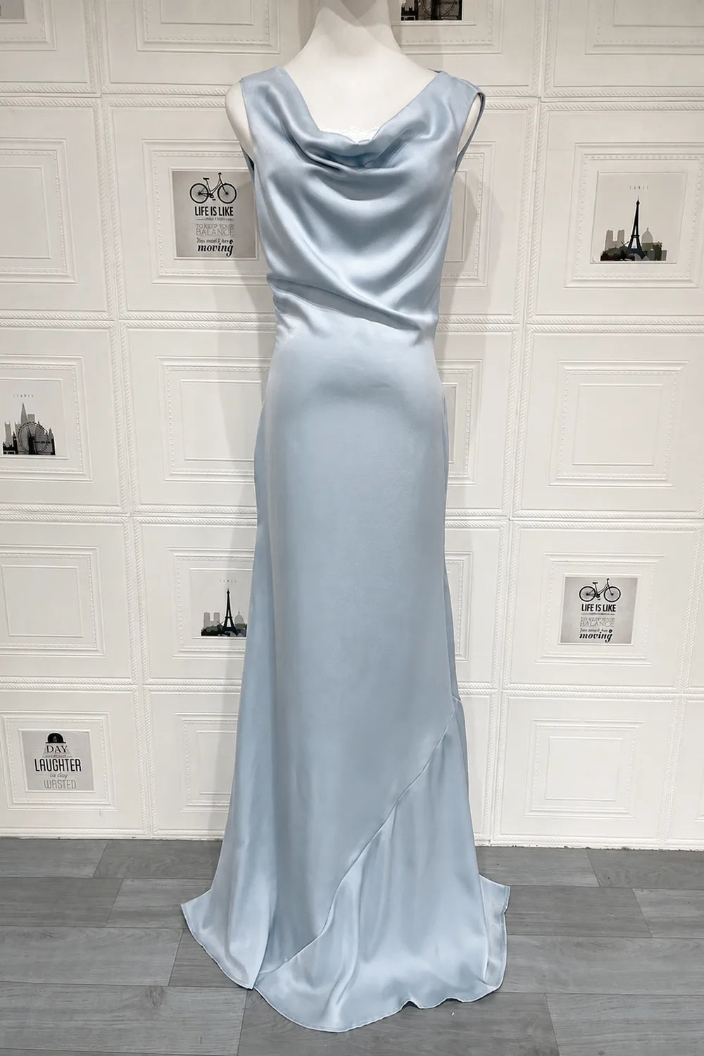 Vestido Longo Acetinado Lisia