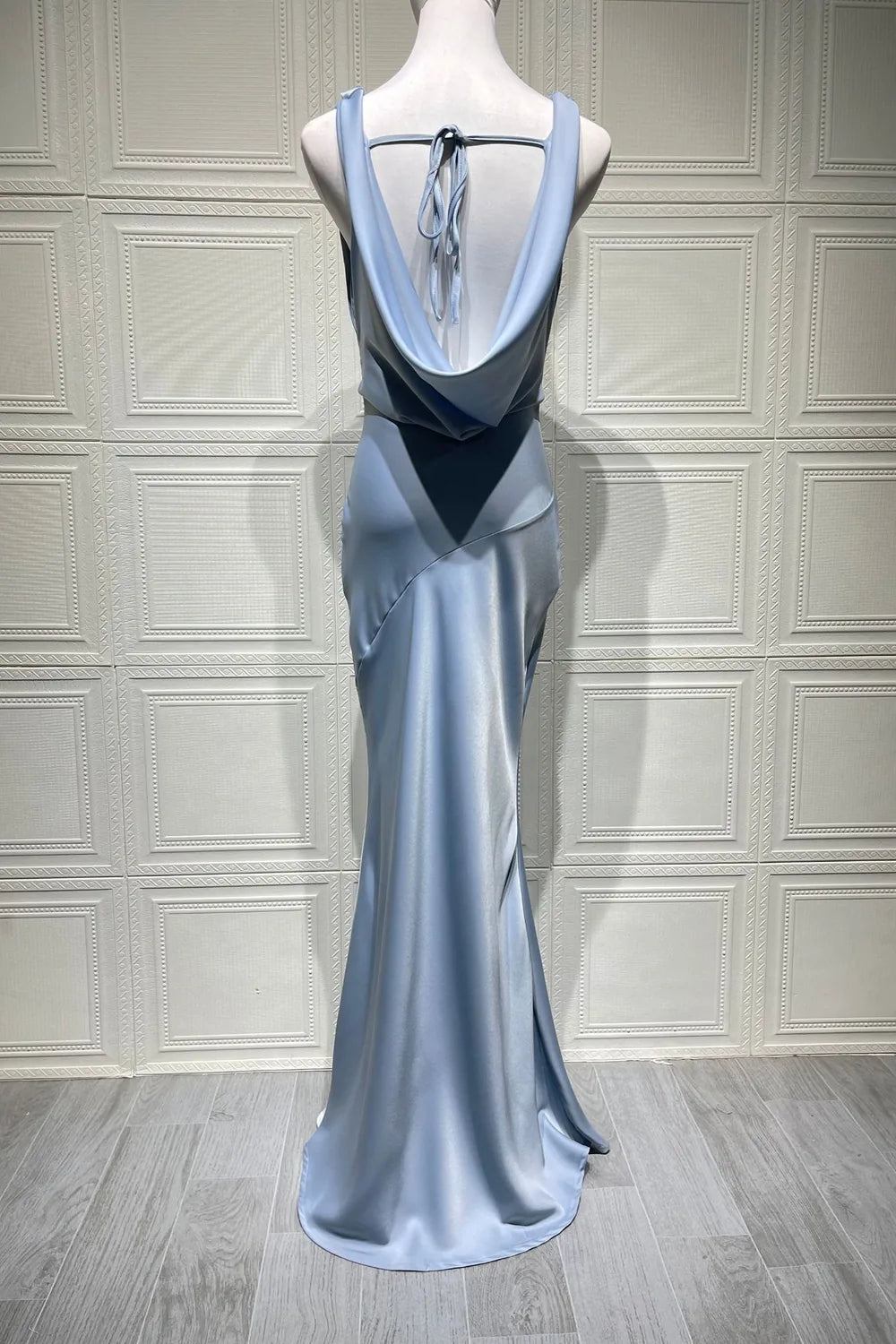 Vestido Longo Acetinado Liora