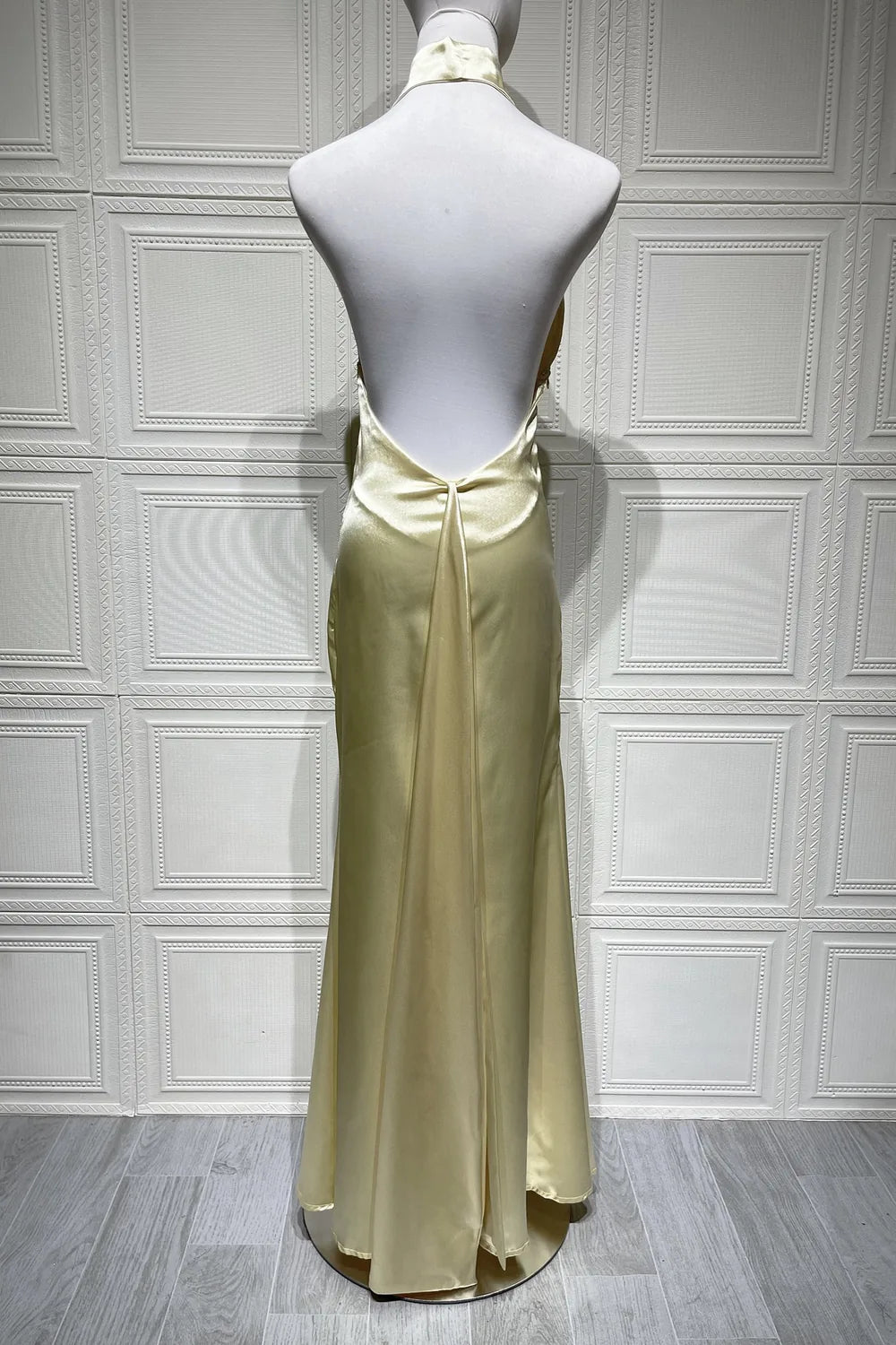 Vestido Longo Acetinado Maysa