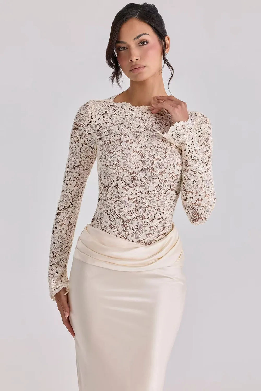 Vestido Longo em Renda Florin
