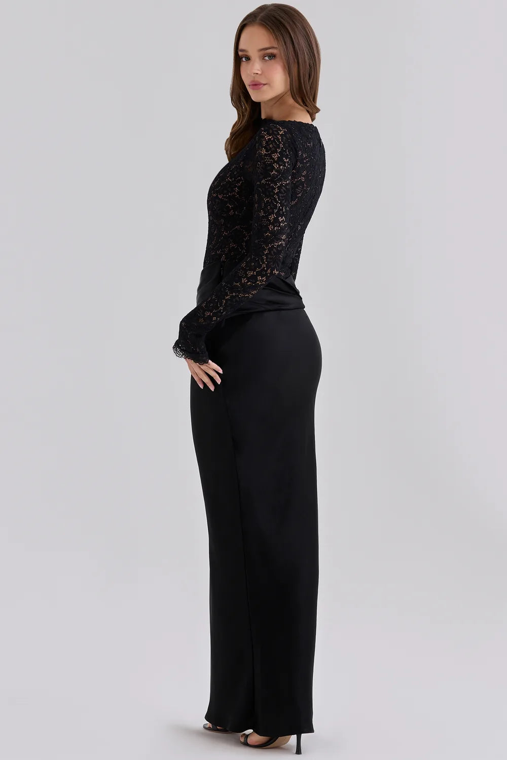 Vestido Longo em Renda Florin