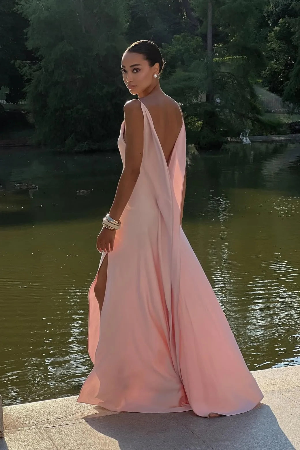 Vestido Longo Acetinado Mariah