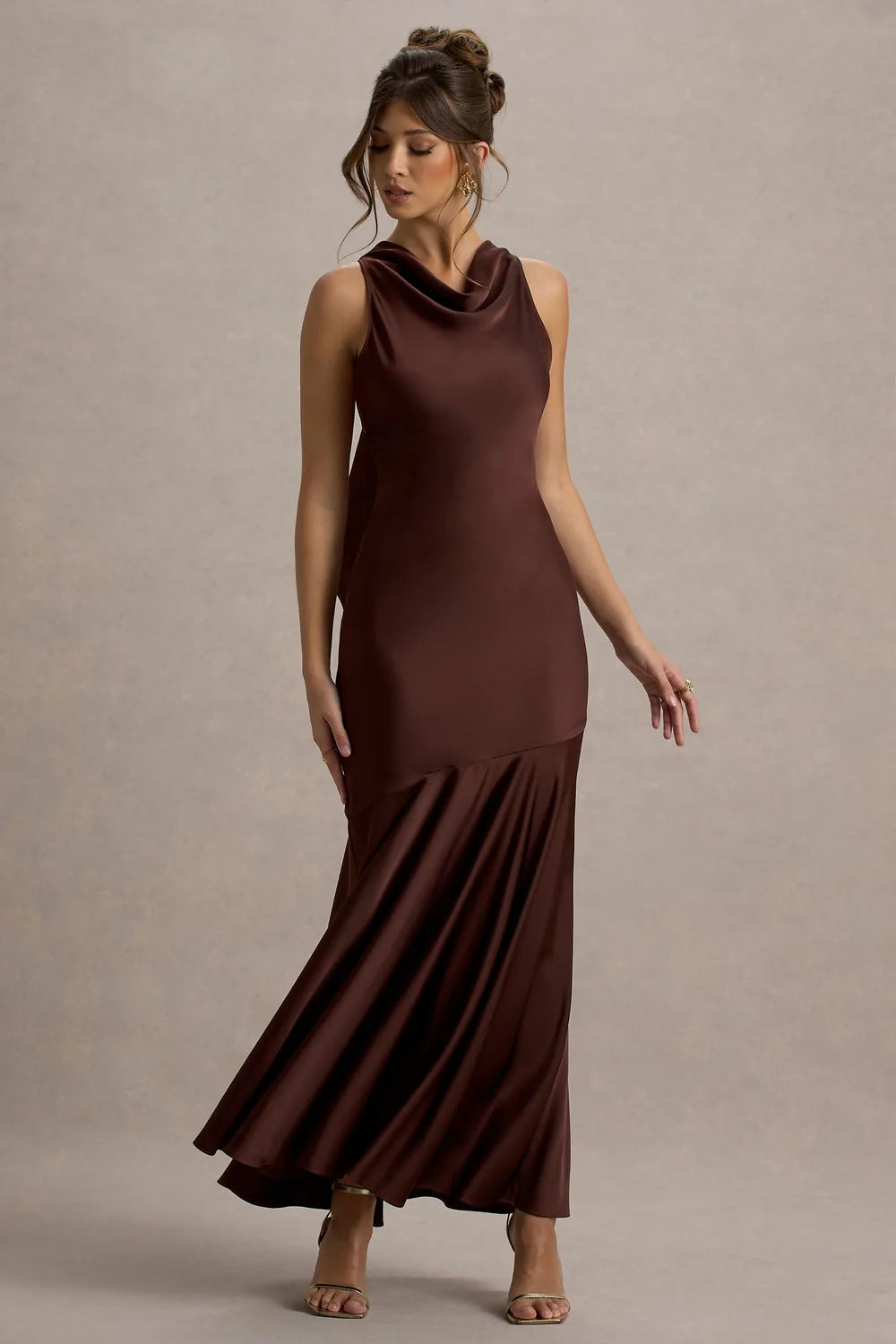 Vestido Longo Acetinado Saylor