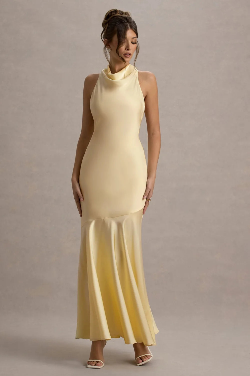 Vestido Longo Acetinado Saylor