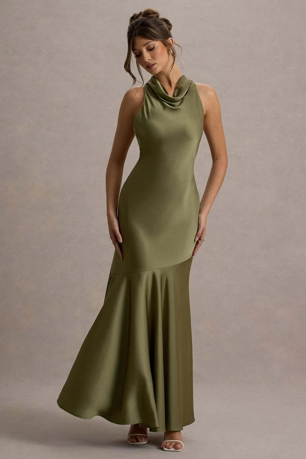 Vestido Longo Acetinado Saylor