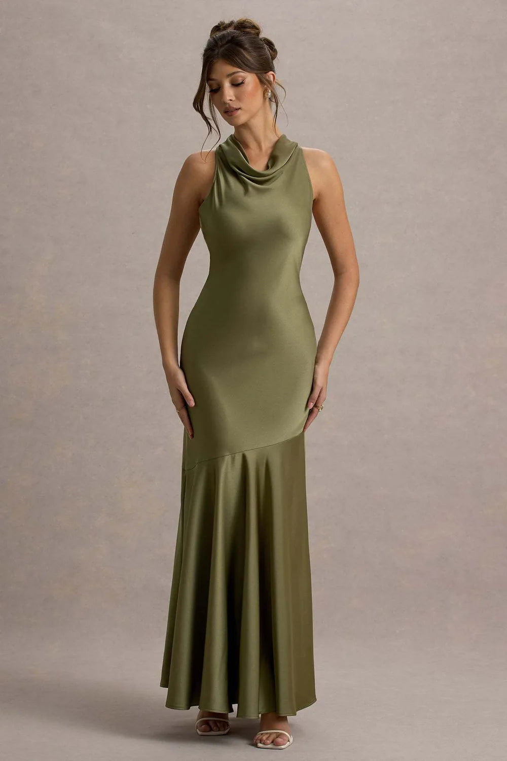 Vestido Longo Acetinado Saylor