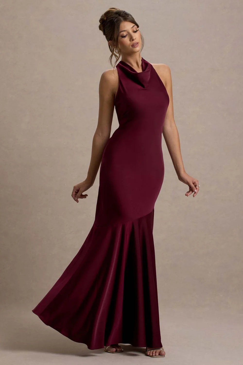 Vestido Longo Acetinado Saylor
