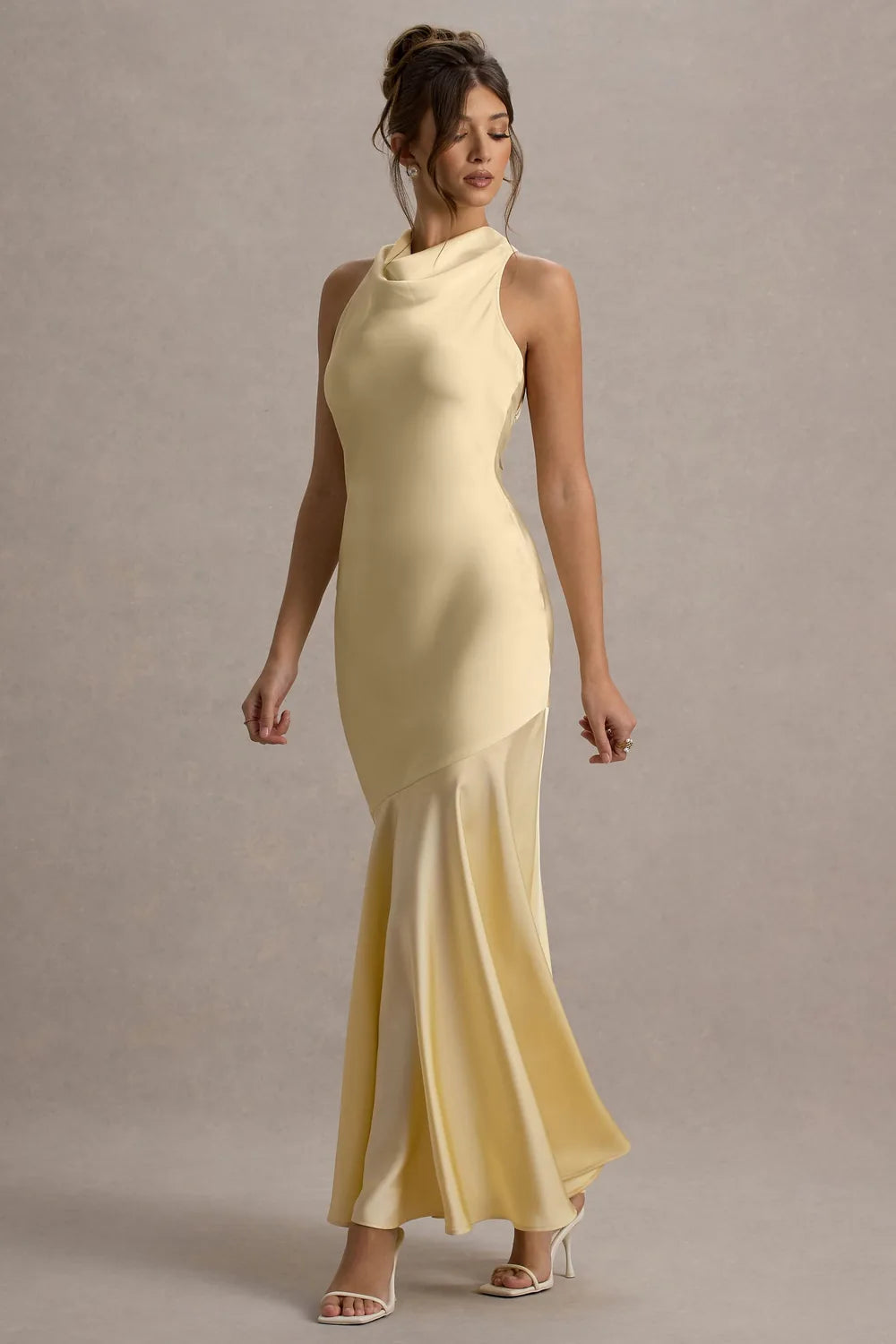 Vestido Longo Acetinado Saylor