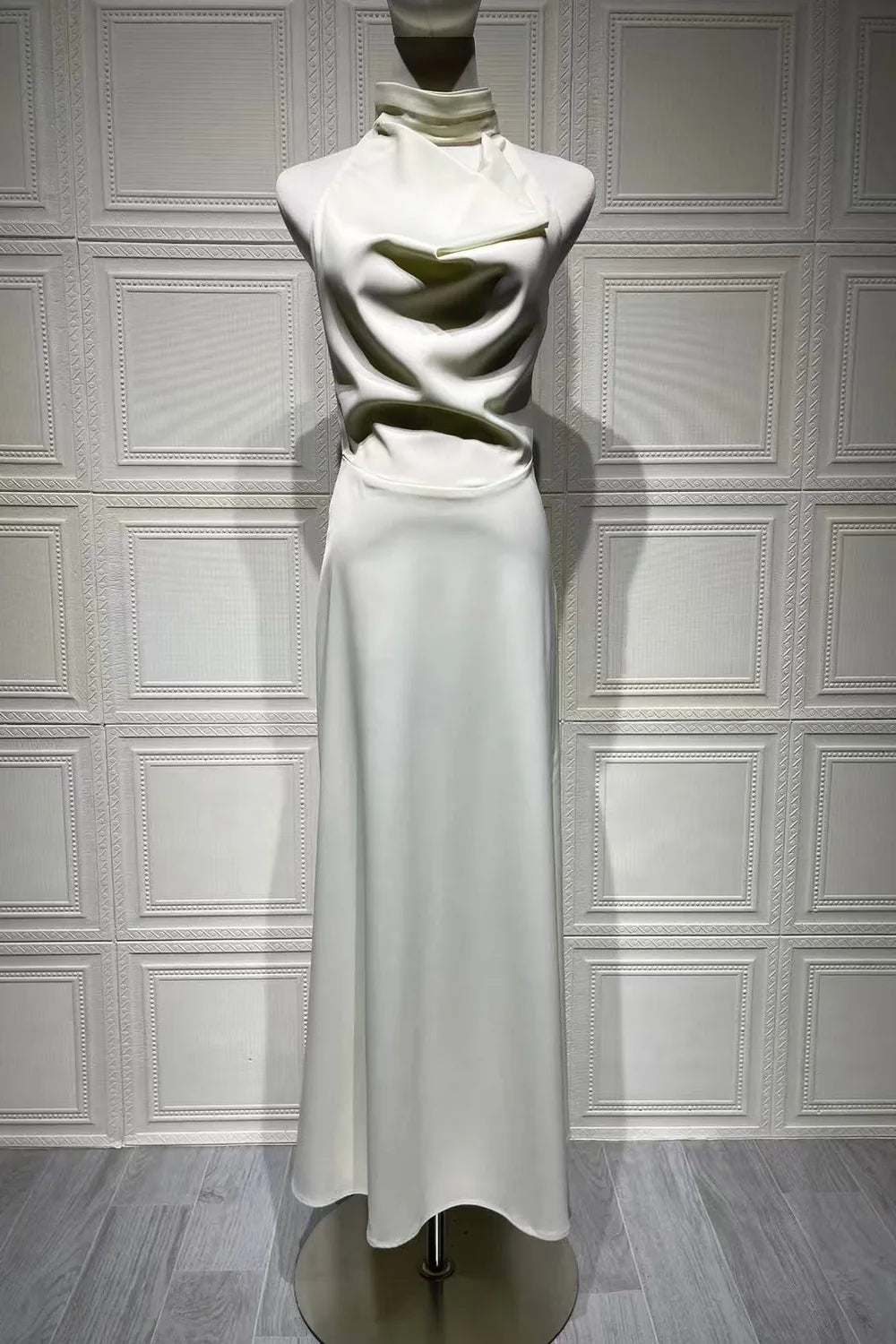 Vestido Longo Acetinado Giordana