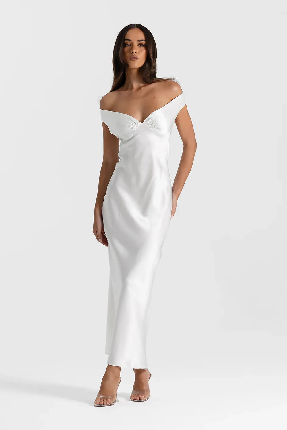 Vestido Longo Acetinado Natsai